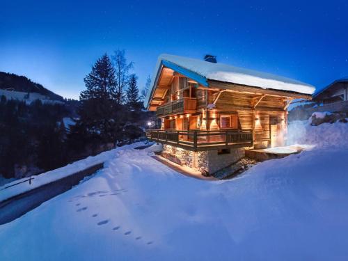 Chalet 4**** pour 10, spa, proche pistes La Clusaz - FR-1-304-303