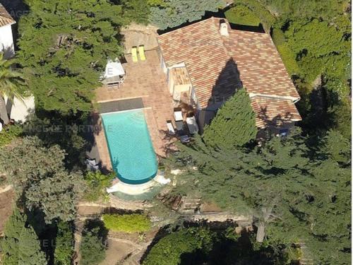 Le Lavandou : Villa pour 8 avec piscine - FR-1-803-76