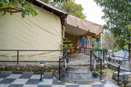 Fotografie z fotogalerie ubytování ELIVAAS Zephyr - Luxury cottages near Kempty Falls v destinaci Mussoorie
