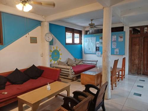 Posezení v ubytování Seabreeze Hostel Bali