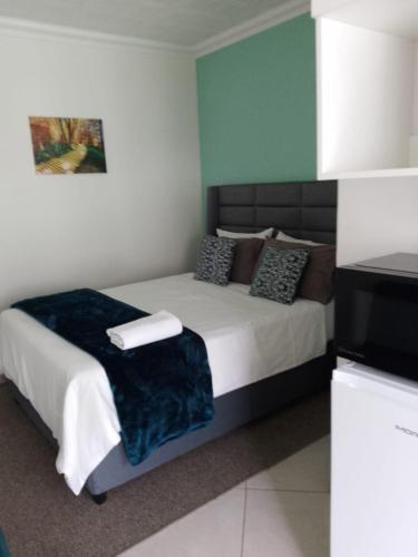 Gallery image of Twinex Accommodation Parow in De Grendel