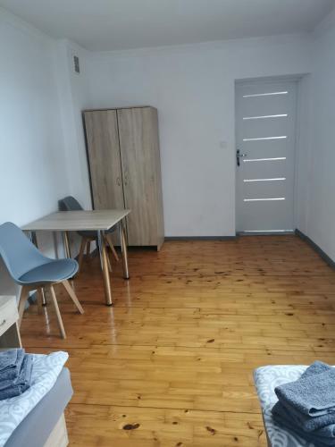 Imagine din galeria proprietății Herman Pokoje - nr 2 în Hermanowice