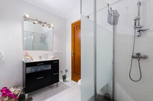 Et badeværelse på YourHouse Cimbell 2 apartment