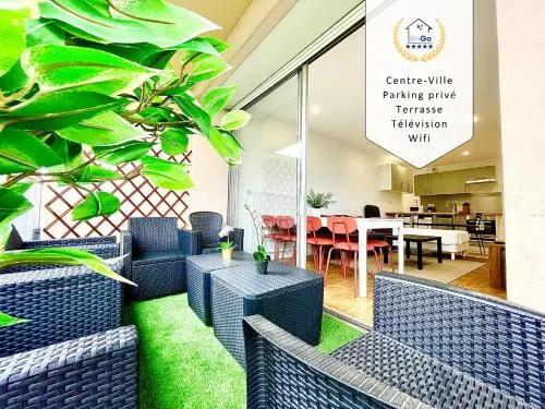 BnGo I Le Spacieux I 3 chambres, 2 salles de bain, 1 toilette, parking privé gratuit, 8 personnes, Vieux Lyon hypercentre photo 1