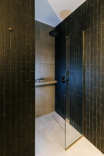 G Residence