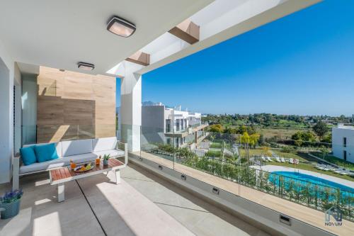Newly Built 2 BDRM Modern Oasis w Gym & Pool