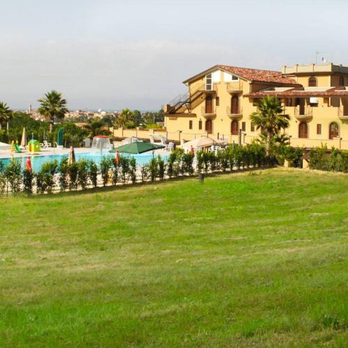 La alberca dentro o cerca de Vecchio Frantoio Villa Rosa