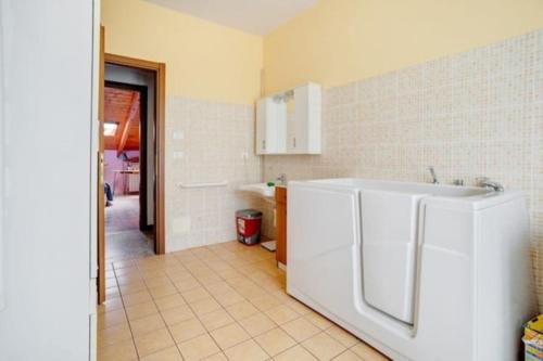 Φωτογραφία από το άλμπουμ του Villa Ciraldo in Monferrato with garden! x 8 Nuova Gestione σε San Salvatore Monferrato