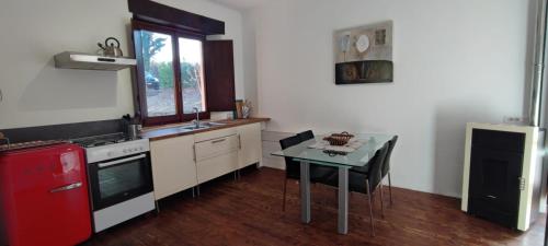 Кухня или мини-кухня в Camping Le Marche Apartments
