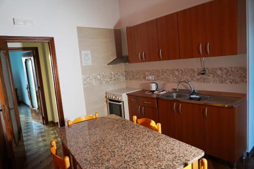 Η κουζίνα ή μικρή κουζίνα στο HOUSE OF SUN 2016