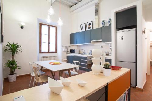 Design Apartment in Central Florence