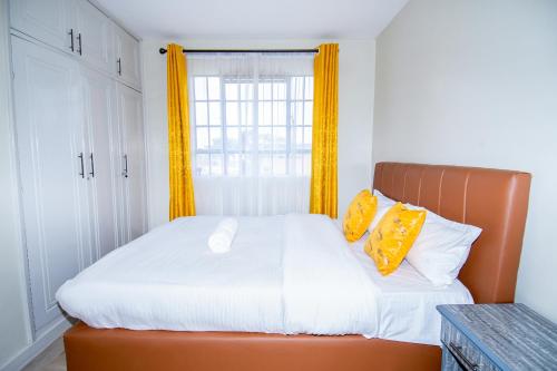 Postel nebo postele na pokoji v ubytování Blink comfort suite -Zebra
