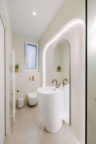 Y Residence