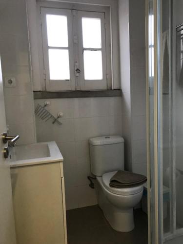 Fantastic 1 Bedroom Apartment at Roma Avenue - 1B