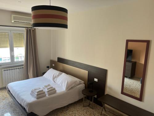 Panoramic penthouse 10m from metro A