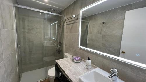 Precioso apartamento reformado en Roses AV-15