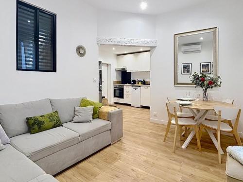 ALOHA Climatisé Parking by LaConciergerie13