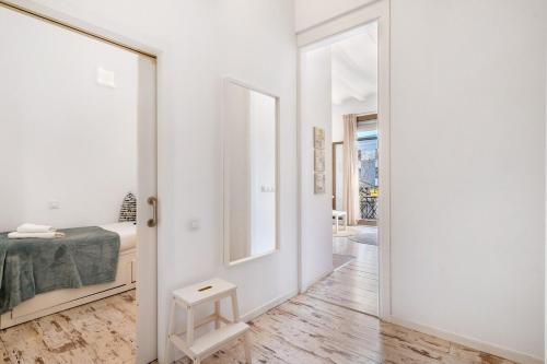Lodging Apartments Pere IV