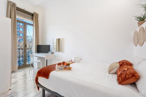 Lodging Apartments Pere IV
