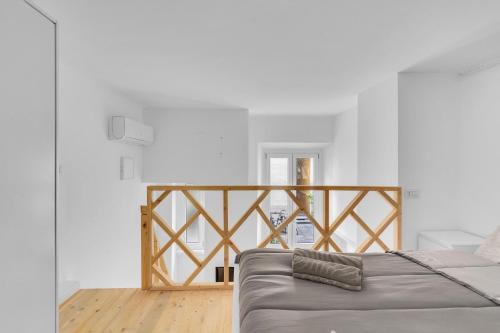 2TERM38 -Loreto - Duomo - Central -