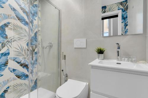 2TERM38 -Loreto - Duomo - Central -