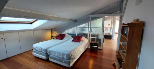 Appartement de charme, 2 chambres avec terrasse - Bordeaux centre