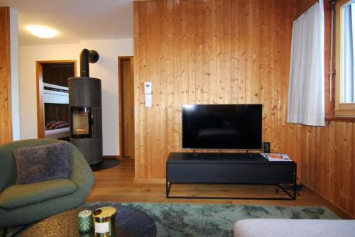 Gallery image of Gemütliches Alpen-Chalet auf 1600m Höhe in Malix