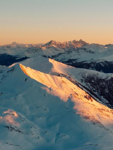 Gallery image of Gemütliches Alpen-Chalet auf 1600m Höhe in Malix