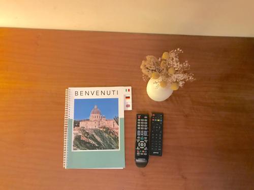 Delmirani's Book Apartments - Vatican View photo 217