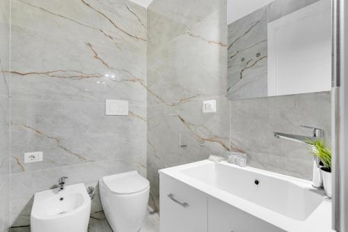 1TERM38 - Loreto - Duomo - Apartment Central -