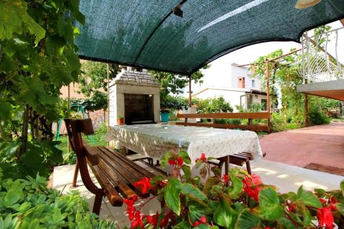 Ferienwohnung Aurora Mit Gartengrill, Klimatisiert