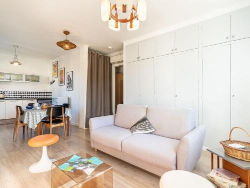 Apartment Phichris by Interhome