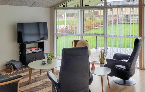 Χώρος καθιστικού στο Two-Bedroom Holiday Home Haderslev 02