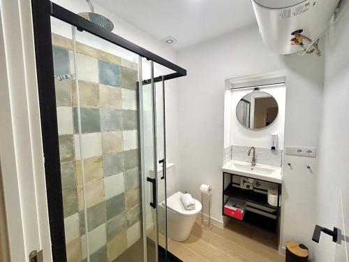 Nuevo! Acogedor apt 8pax 4Bdr 2Bth - CozyHomeSevilla4