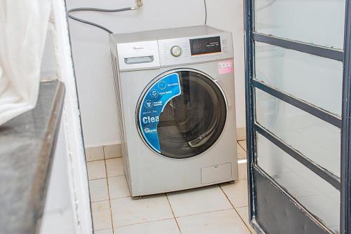 Gambar di galeri bagi Casa Misa First acres di Nairobi
