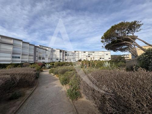 Studio vue mer avec place de parking
