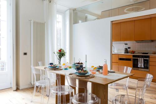 The Best Rent - Spacious three-bedroom apartment in the heart of Milan