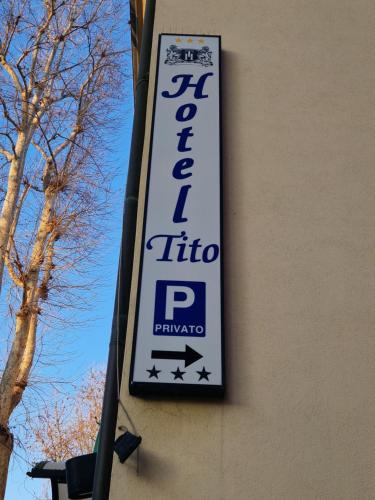 Certifikát, hodnocení, plakát nebo jiný dokument vystavený v ubytování Hotel Tito