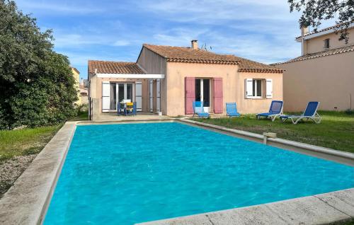Pet Friendly Home In Vers-Pont-Du-Gard