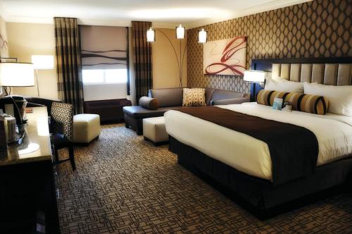 Golden Nugget Hotel & Casino Las Vegas Image