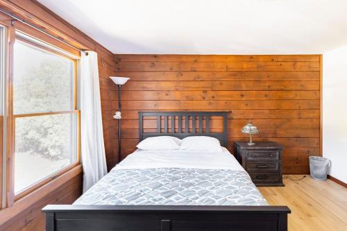 Katil atau katil-katil dalam bilik di San Diego Getaway, Views Pool Hot Tub & Game Room