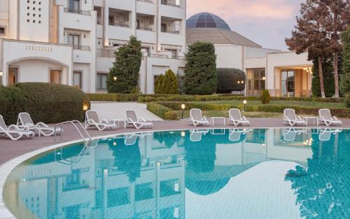Bazén v ubytování Garabagh Resort & Spa Naftalan nebo v jeho okolí