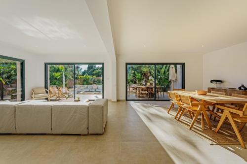 Villa 443 - heated pool near the beach