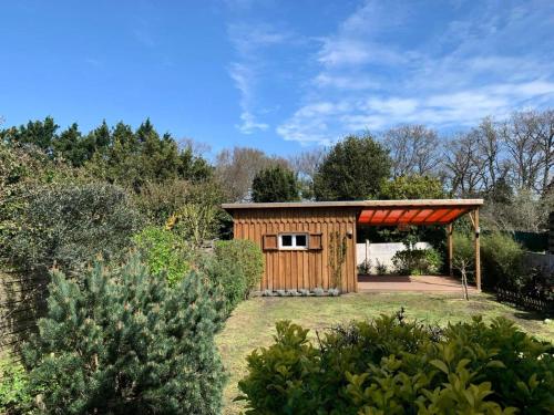 Photo de la galerie de l'établissement Résidence 025-soulac Sur Mer - 025 - Agréable maison avec jardin sans vis à vis MAE-2301, à Soulac-sur-Mer