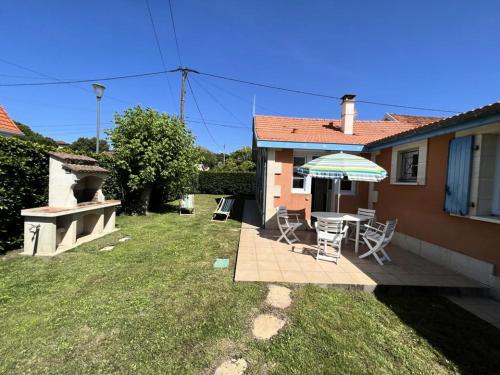 Photo de la galerie de l'établissement Résidence 041-soulac Sur Mer - 041 - Villa Soulacaise à deux pas du centre ville MAE-2331, à Soulac-sur-Mer