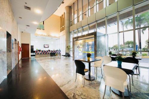 Restoran atau tempat lain untuk makan di Flat 710 GO Inn