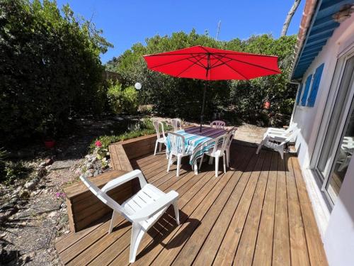 Photo de la galerie de l'établissement Résidence 032-soulac Sur Mer - 032 - Villa 3 au calme à 2 pas des plages et du centre-ville MAE-3571, à Soulac-sur-Mer