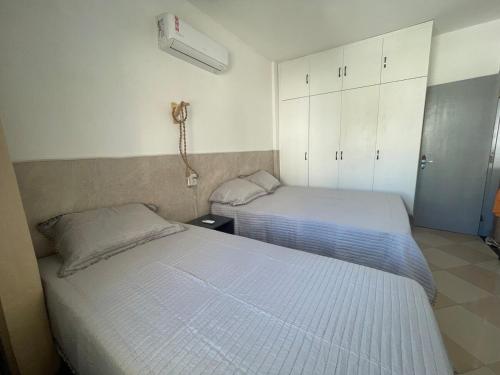 Postel nebo postele na pokoji v ubytování Apartment in Barra 600m Praia do porto da Barra