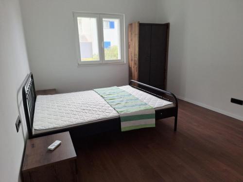 Apartments by the sea Rogoznica - 23767
