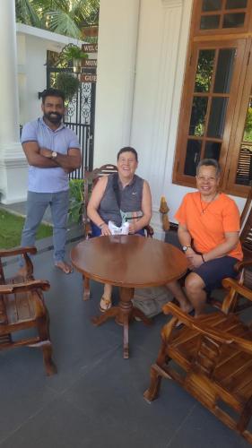 Clientes alojados en Munril Guest